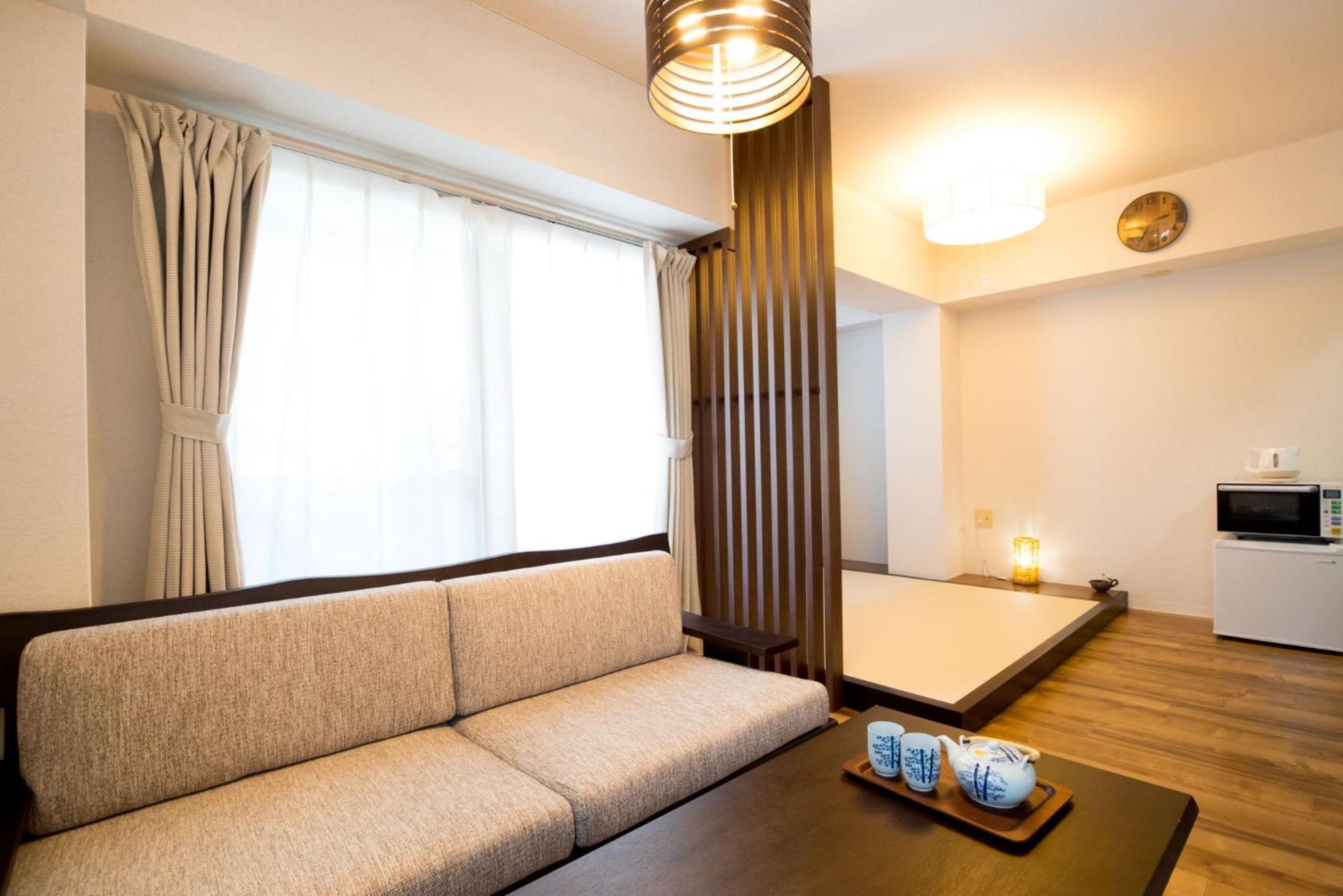 Sakura House Namba A 公寓 *